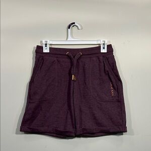 Lascana shorts 4/6 purple